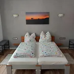 Neue Im Roten Haus - Erdgeschoss, Nur 350m Zur Therme * Бад-Эмс