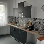 Neue Im Roten Haus - Erdgeschoss, Nur 350m Zur Therme Апартаменты Бад-Эмс