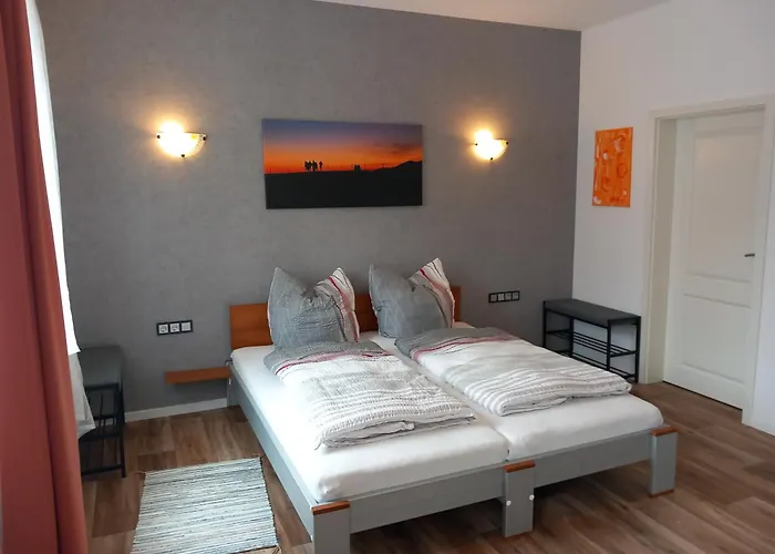 Neue Im Roten Haus - Erdgeschoss, Nur 350m Zur Therme